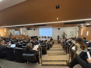 Mesa redonda debate maneira correta da vinculacao de dados 1