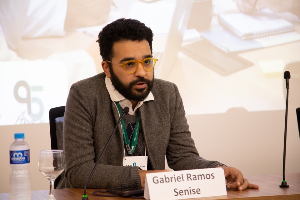 AMB destaca protagonismo dos médicos jovens em fórum da APM sobre liderança e futuro da Medicina 4 WhatsApp Image 2026 05 29 at 16.19.52