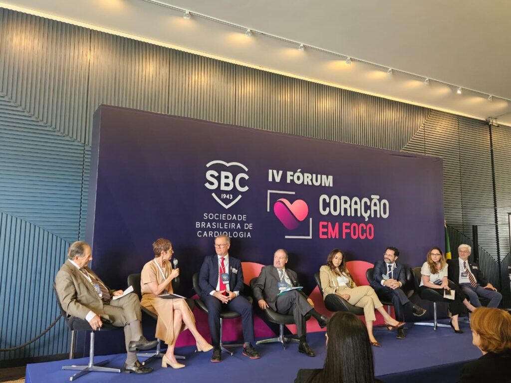 Dr. Etelvino Trindade e Dr. Luciano Carvalho no ‘Fórum Coração em Foco’ da SBC.